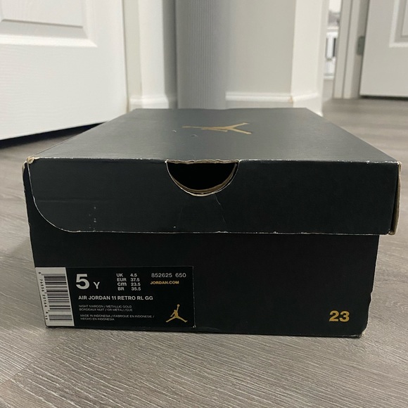 Retro Jordan 11 - Picture 4 of 4